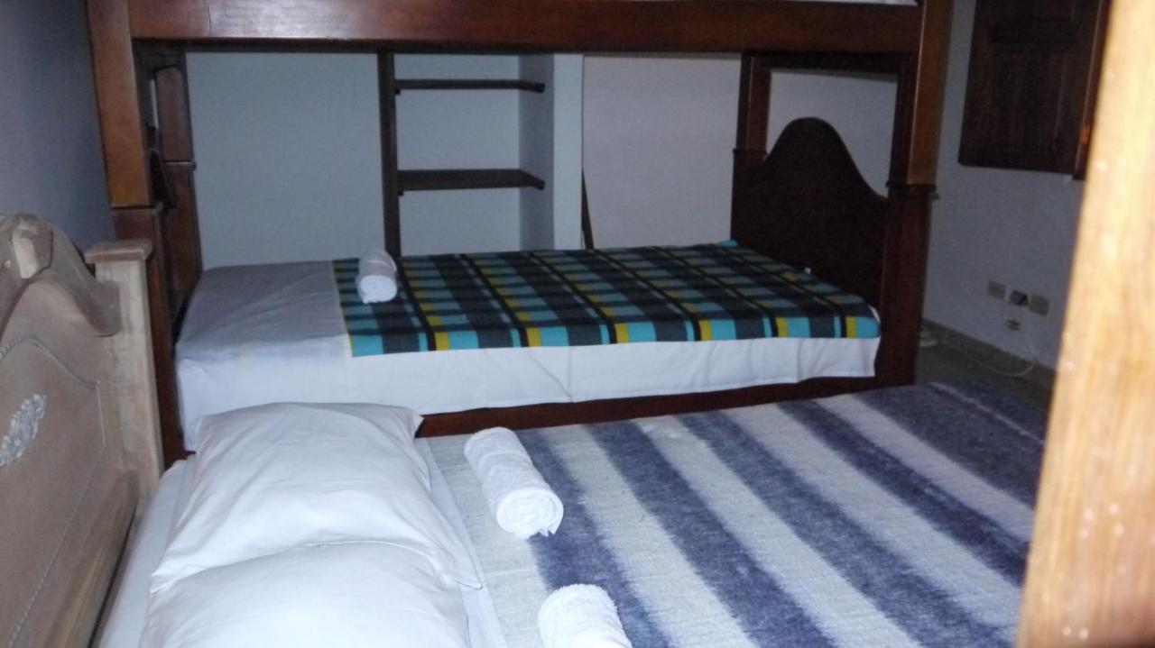 חרדין Hostal Naty Luna מראה חיצוני תמונה