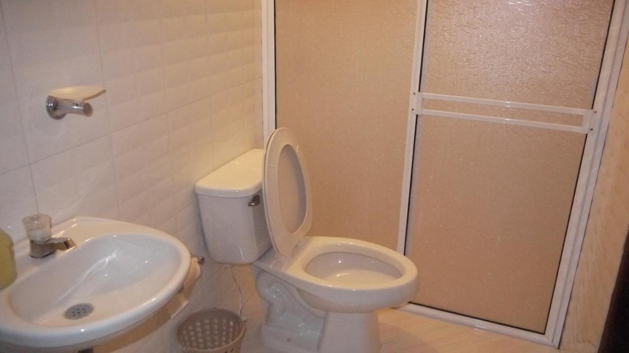 חרדין Hostal Naty Luna מראה חיצוני תמונה